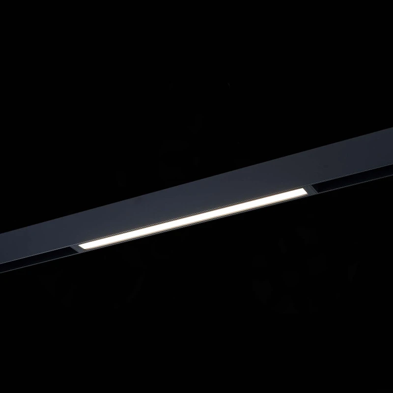 Светильник на шине ST-Luce ST657.496.18