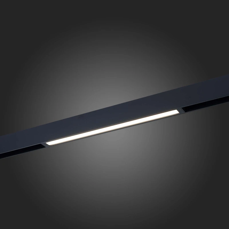 Светильник на шине ST-Luce ST657.496.18
